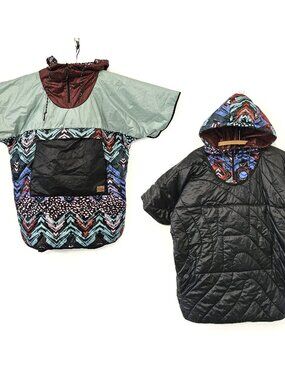 NWT Rumpl Original Puffy Poncho Packable Wearable Blanket Coat New Moon S/M